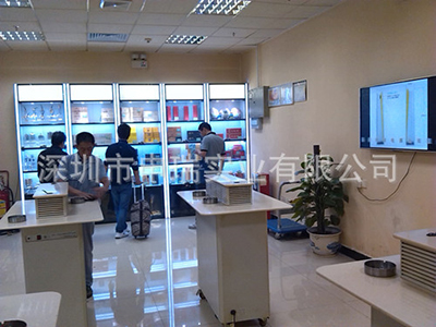 ���֟��՚������